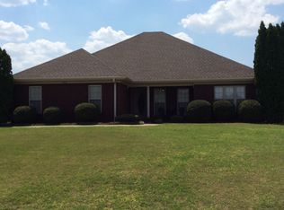 152 Delta Pine Dr, Huntsville, AL 35811