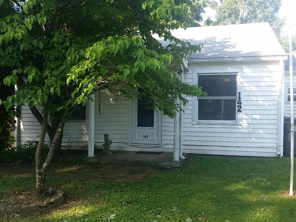 1st image of 142 Brown Ave