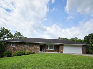 11829 Red Rock Rd, Glouster, OH 45732