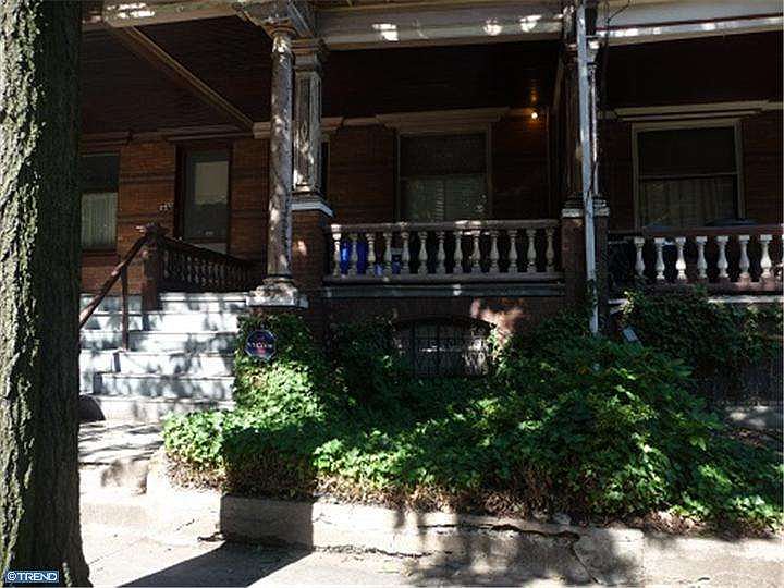 1st image of 238 S Melville St