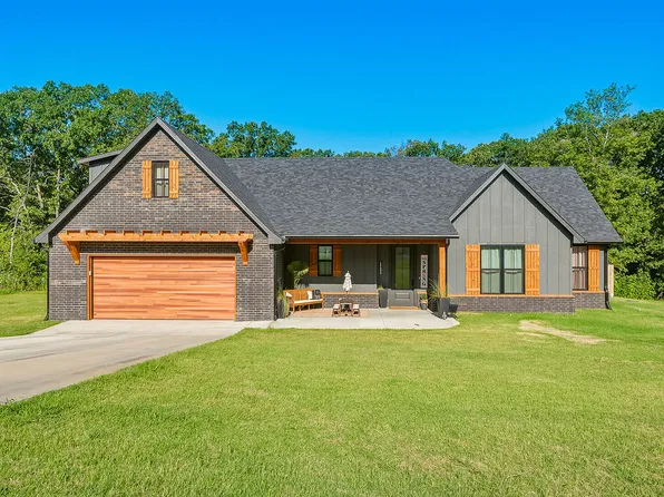 1165 Green Turtle Cir, Ada, OK 74820