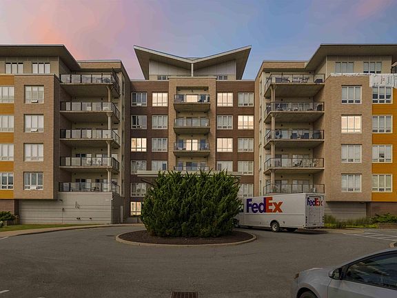 2nd image of 303 Gary Martin Dr #267