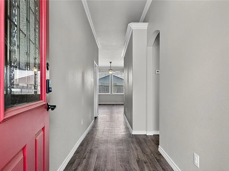 2126 Oso Bay Preserve Dr — Photo 2