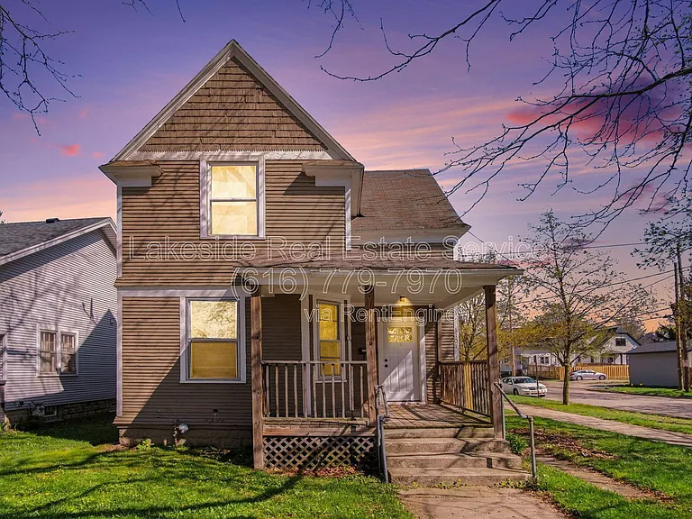 1101 Dayton St SW — Photo 13
