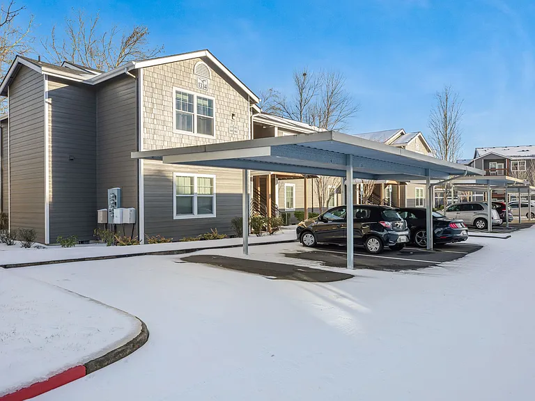 Hawk's Point Apartments — Photo 11