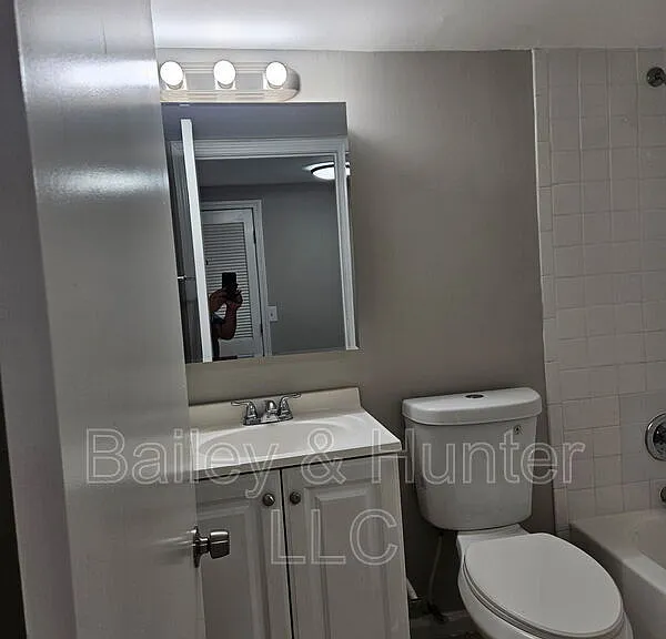 1017 Washington Heights Ter NW #2 — Photo 7