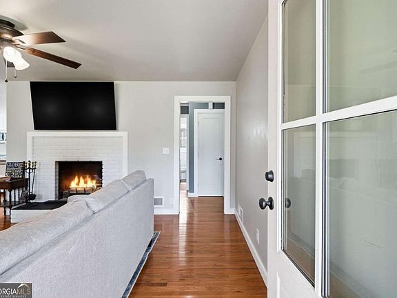 2nd image of 251 Fields Landing Dr