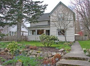 223 Sydney Ave N, North Bend, WA 98045