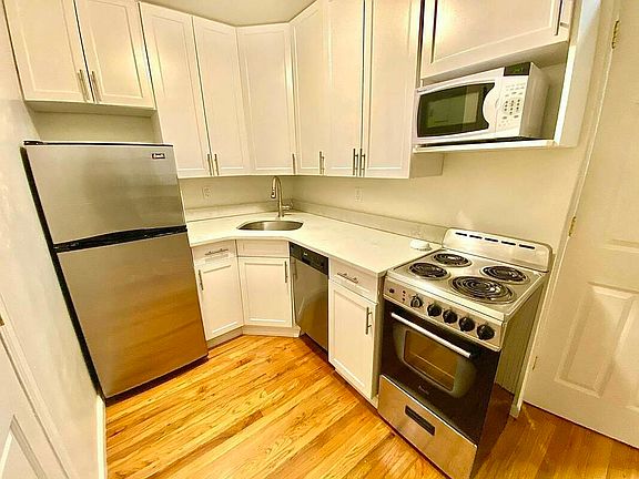 2nd image of 254 W 73rd St #4A