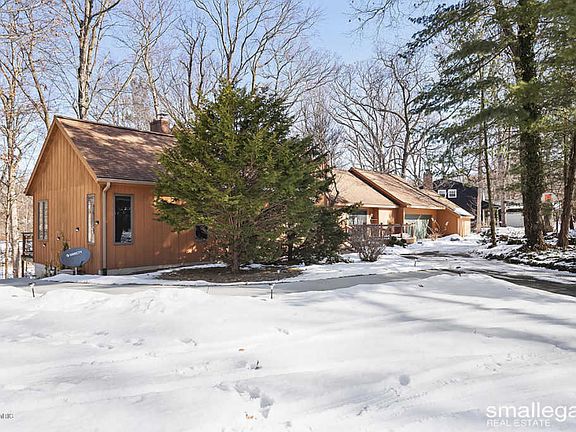 2nd image of 7509 Pirates Cove Ct SE