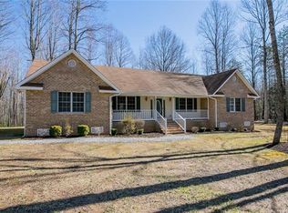 2580 Wilde Creek Dr, Maidens, VA 23102