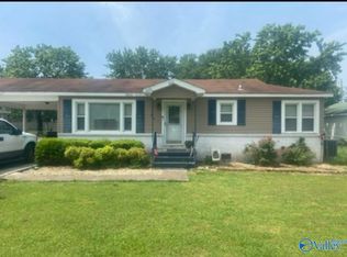 509 Nebraska Ave, Stevenson, AL 35772