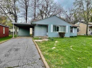 208 Oak Dr, Metropolis, IL 62960