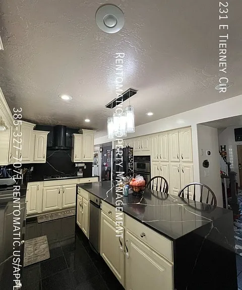 1231 E Tierney Cir — Photo 8