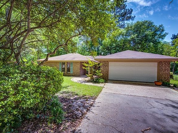 3rd image of 1522 Azalea Dr