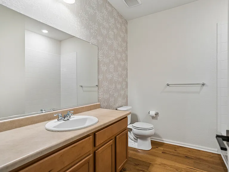 855 N Waterloo Cir — Photo 18