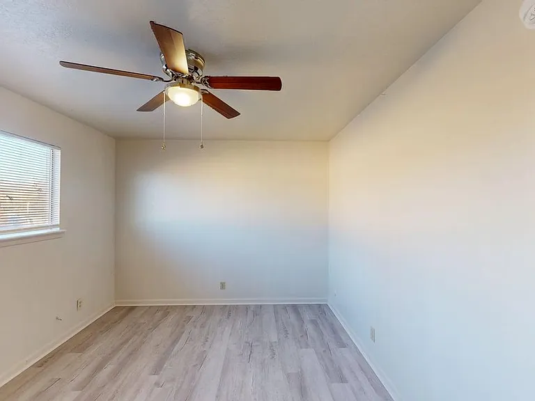 Totally Renovated / Updated 2 Bed End Unit - LOADED! — Photo 27