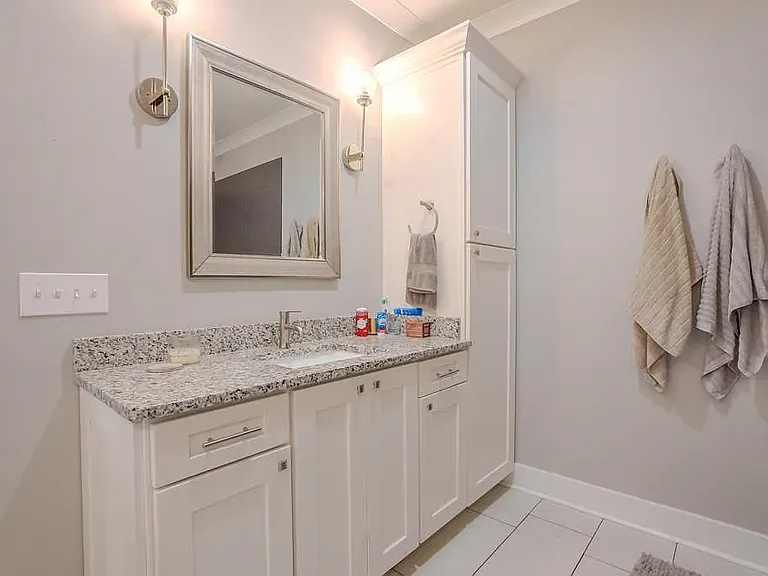 127 Ashbey Cir — Photo 11