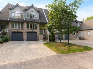 225 Benjamin Rd #20, Waterloo, ON N2V1Z3