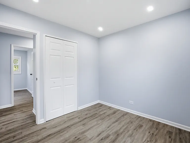 915 Mayfield Dr — Photo 19