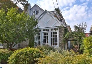 211 E Gravers Ln, Philadelphia, PA 19118