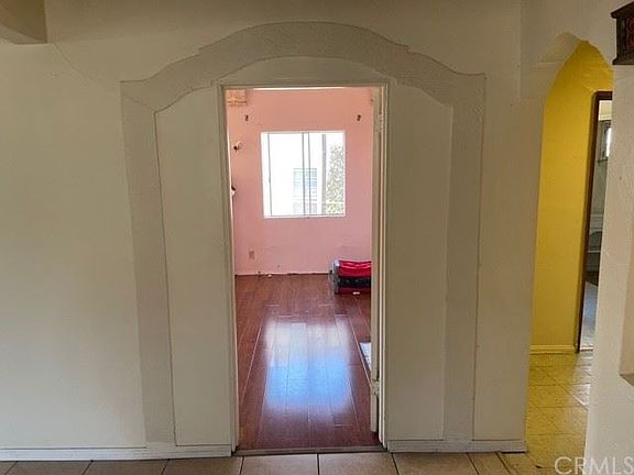 4th image of 4173 Mandalay Dr