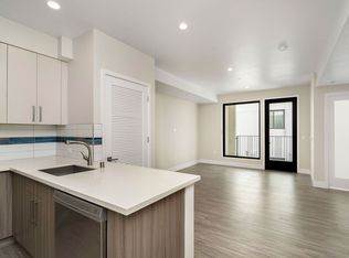 5551 Bonner Ave #N212, North Hollywood, CA 91601