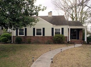 868 Oakview Ave, Gadsden, AL 35901