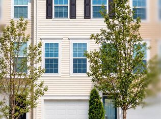 22960 Foxglove Way, California, MD 20619