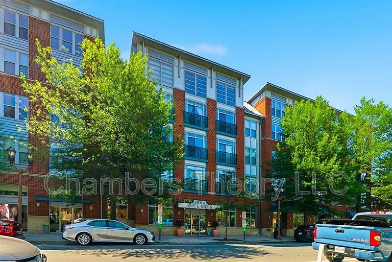 1st image of 1800 Wilson Blvd Unit 314
