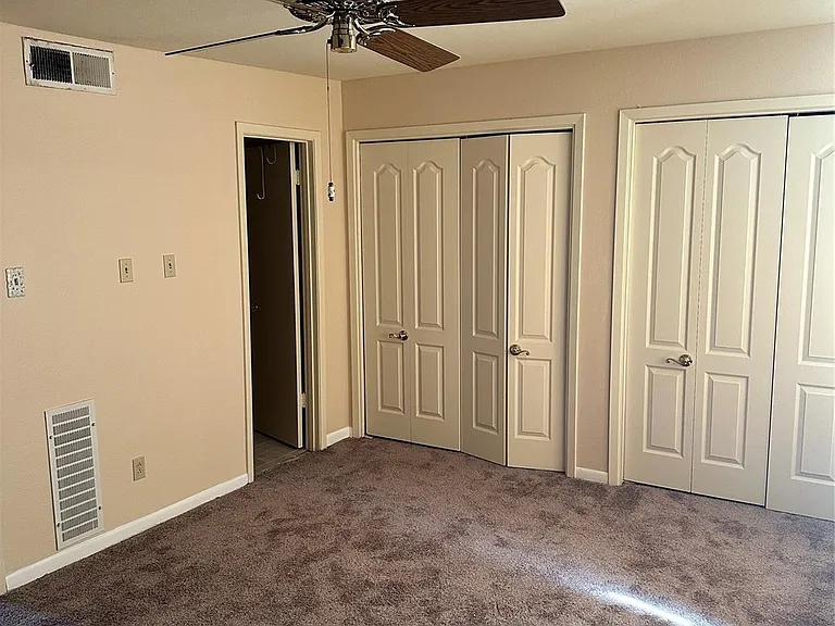 2711 Briarhurst Dr #3 — Photo 6