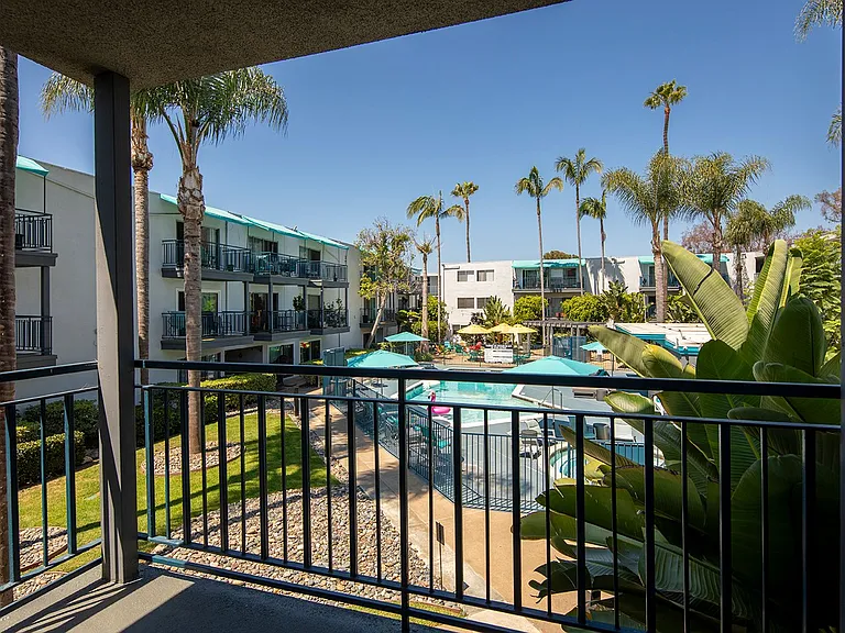 The Pacific at Mission Bay — Photo 44