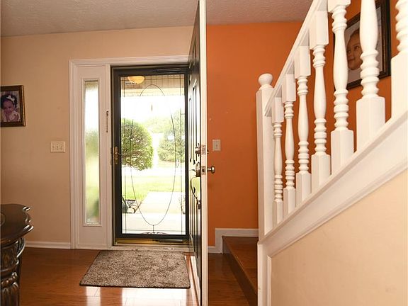 5th image of 6025 Peregrine Blvd