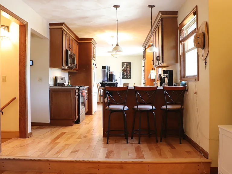 571 Harvest Ln — Photo 5