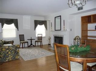 19780 Lake Rd #306C, Rocky River, OH 44116