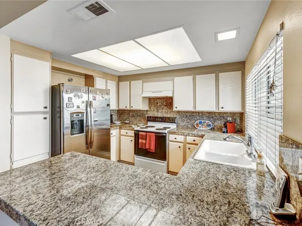 4 Helena #80, Irvine, CA 92604