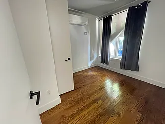 Rented by Tapiro Realty