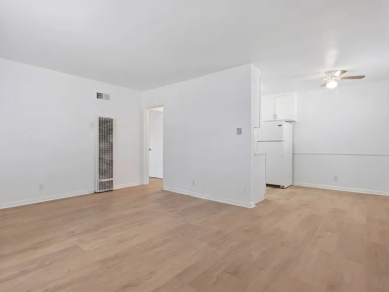 12805 Vanowen St — Photo 4