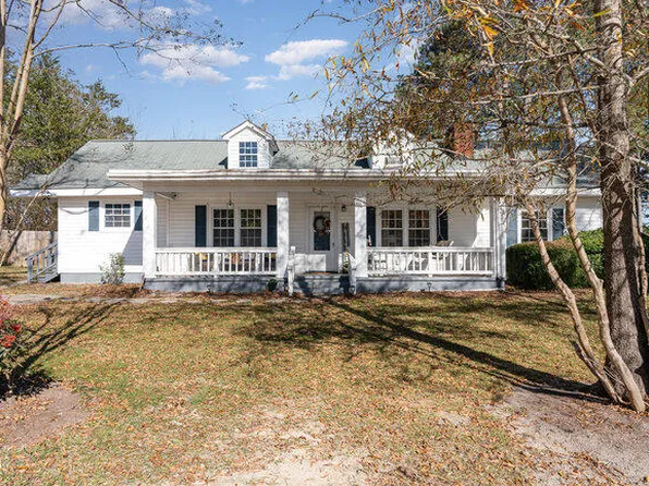 330 Poplar St, Wendell, NC 27591