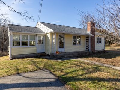 92 Warsaw Street, Deep River, CT, 06417