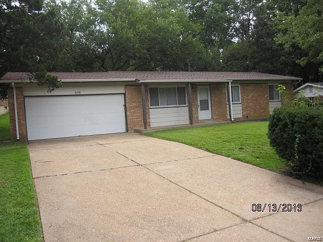 1st image of 3278 Greenbridge Dr