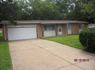 3278 Greenbridge Dr, Bridgeton, MO 63044