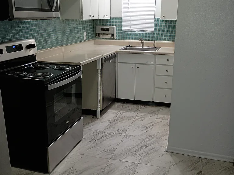 7509 York Dr #ZZ — Photo 2