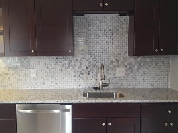 635 N Vermont St APT 1A