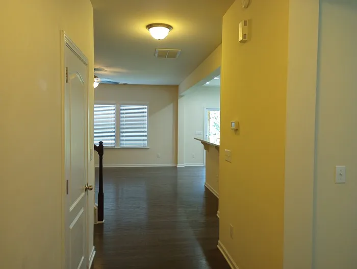 48 Hatfield Way — Photo 5