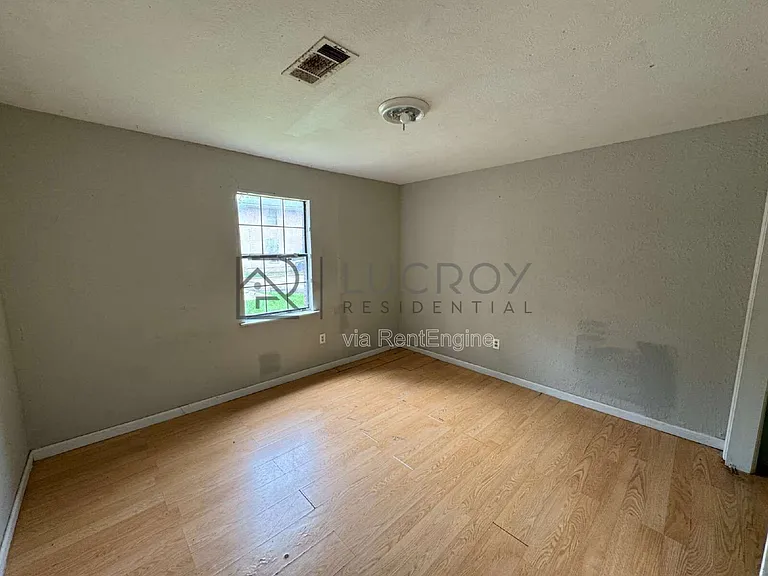 4345 W Capitol St #C1 — Photo 6