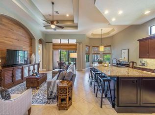 15914 Secoya Reserve Cir, Naples, FL 34110