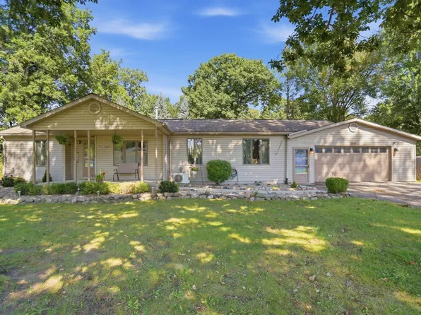 33590 Clarita St, Livonia, MI 48152