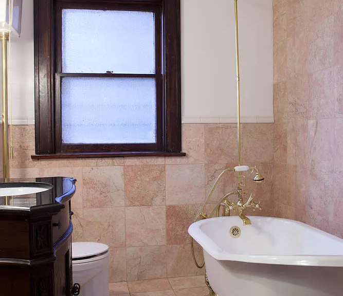 2448A Parkwood Ave — Photo 4