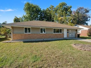 83 Brookhaven Dr, Dayton, OH 45426